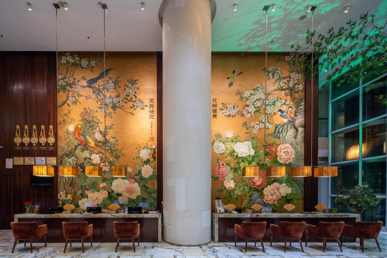 King Royal Hotel 雲浮市 エクステリア 写真
