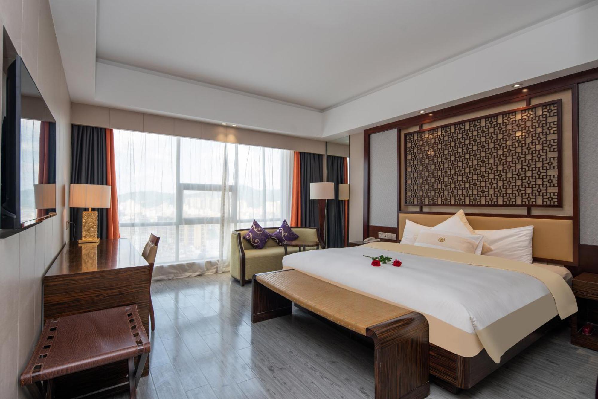 King Royal Hotel 雲浮市 エクステリア 写真
